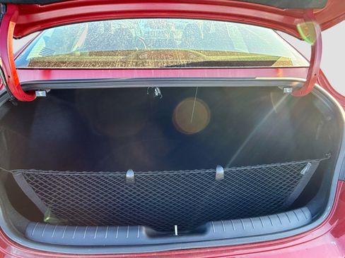 New 2025 Hyundai Elantra SEL image 19