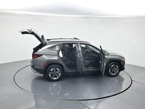 Used 2025 Hyundai Tucson SEL image 45