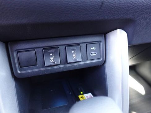 Certified 2023 Toyota Corolla Cross XLE w/ Convenience Package image 25