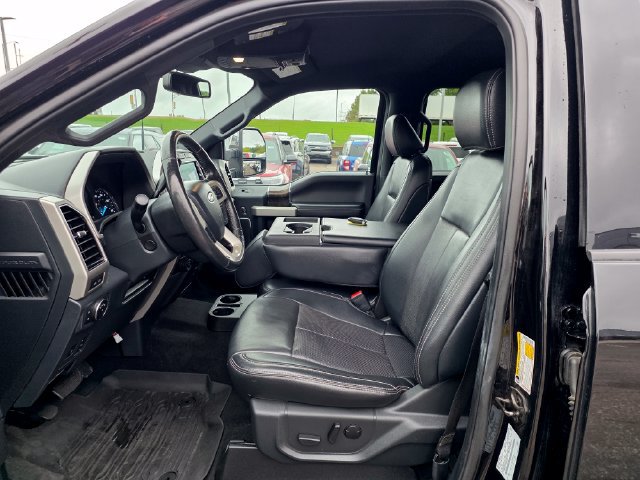 Used 2022 Ford F250 Lariat w/ Lariat Ultimate Package AWD/4WD image 14