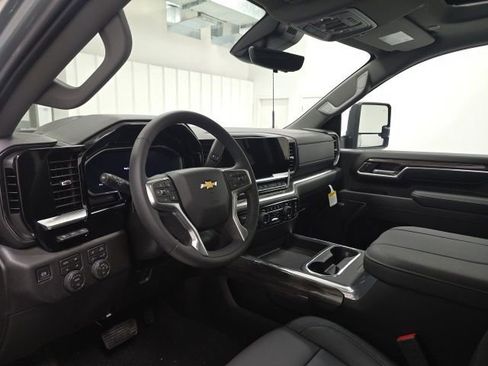 New 2026 Chevrolet Silverado 2500 LTZ w/ LTZ Premium Package image 9