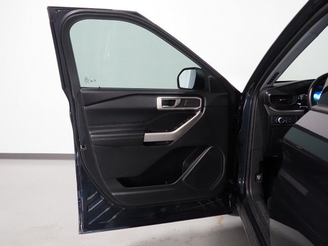 Used 2022 Ford Explorer XLT RWD image 51