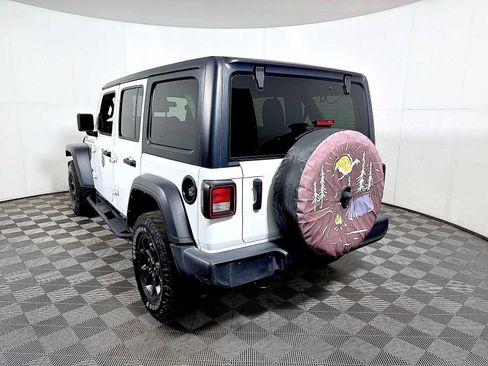 Used 2022 Jeep Wrangler Unlimited Sport AWD/4WD image 5