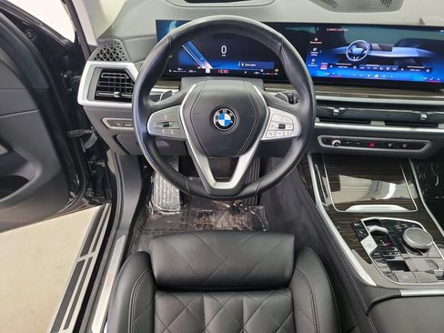 Used 2024 BMW X7 xDrive40i AWD/4WD image 20