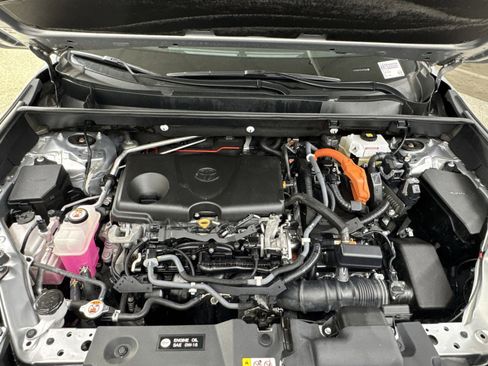 Used 2020 Toyota RAV4 XSE image 31