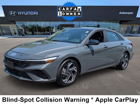 Certified 2025 Hyundai Elantra Sport FWD image 1