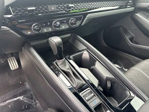 Certified 2024 Honda Accord Sport image 27