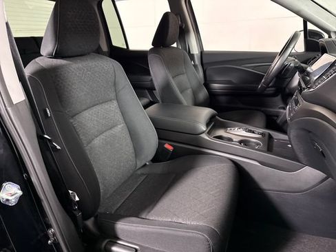 Used 2024 Honda Ridgeline Sport image 14