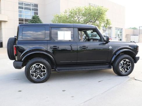 Used 2025 Ford Bronco Outer Banks AWD/4WD image 7