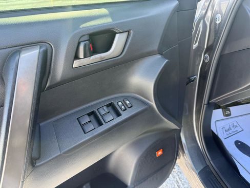 Used 2008 Toyota Highlander Sport image 18