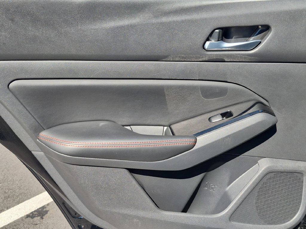 Used 2025 Nissan Altima 2.5 SR FWD image 26