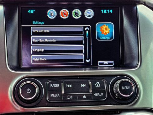 Used 2017 Chevrolet Tahoe LS w/ All-Season Package image 16