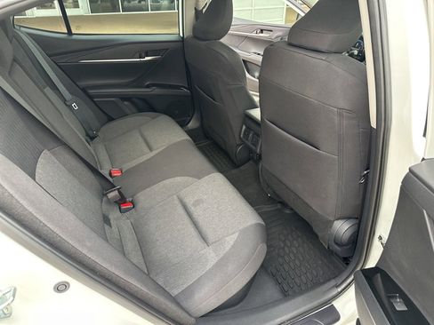 Used 2025 Toyota Camry LE w/ Convenience Package image 16