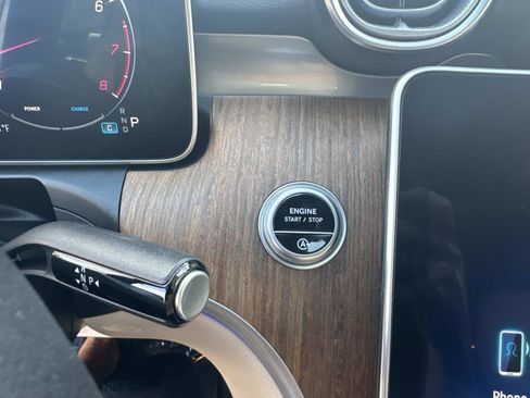 Certified 2023 Mercedes-Benz C 300 Sedan image 25