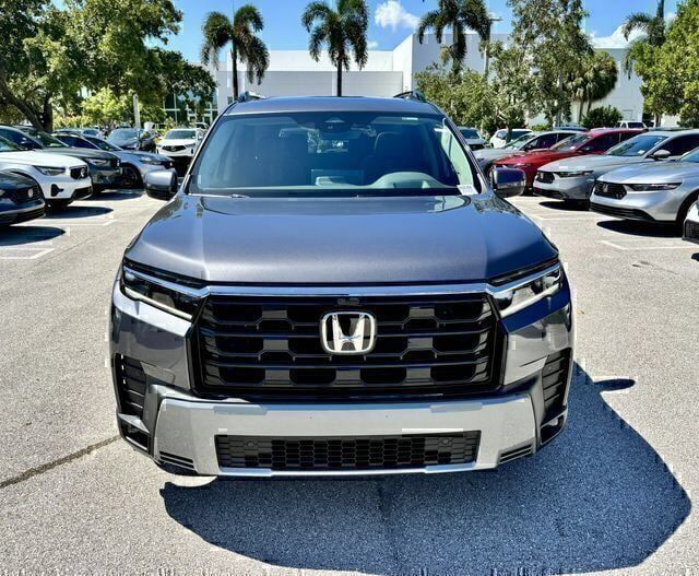 New 2026 Honda Pilot Elite image 2