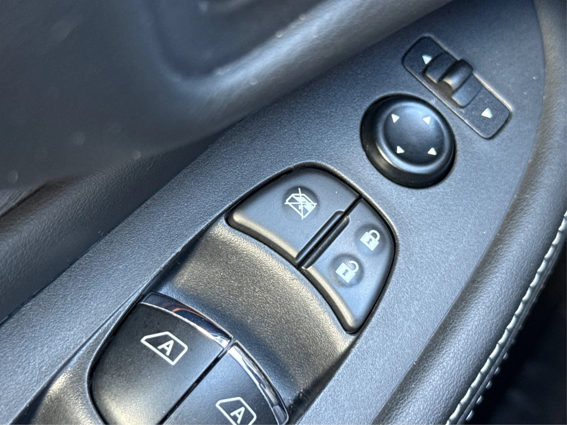 Used 2023 Nissan Murano SL w/ SL Moonroof Package AWD/4WD image 41