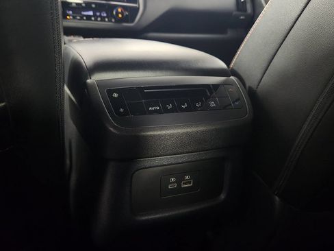 Used 2024 Nissan Pathfinder Rock Creek AWD/4WD image 19