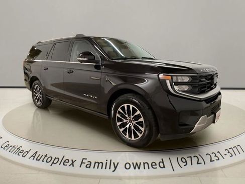 Used 2025 Ford Expedition Max Platinum AWD/4WD image 7
