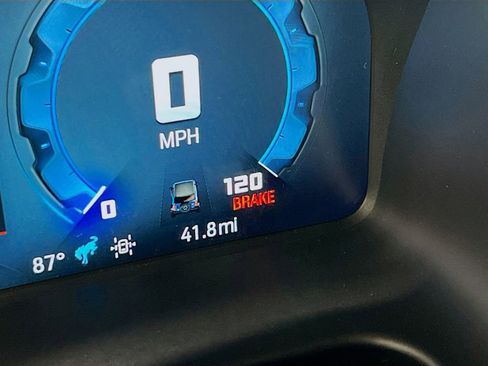 New 2025 Ford Bronco Big Bend image 2