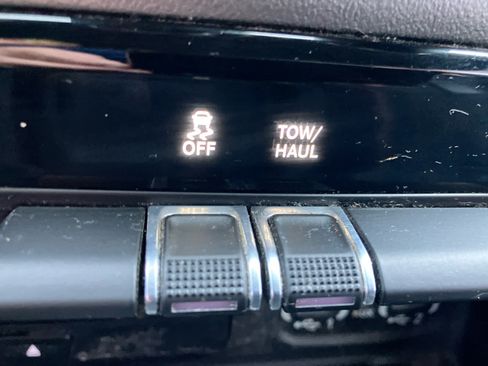Used 2019 RAM 1500 Rebel w/ Rebel Level 1 Equipment Group AWD/4WD image 25