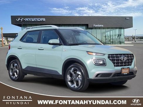 New 2026 Hyundai Venue SEL image 1