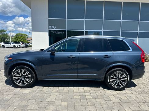 Used 2020 Volvo XC90 T6 Momentum AWD/4WD image 6