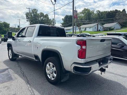 Used 2020 Chevrolet Silverado 2500 LTZ w/ LTZ Premium Package AWD/4WD image 5