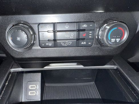 Used 2020 Ford F150 XLT w/ Equipment Group 302A Luxury image 31