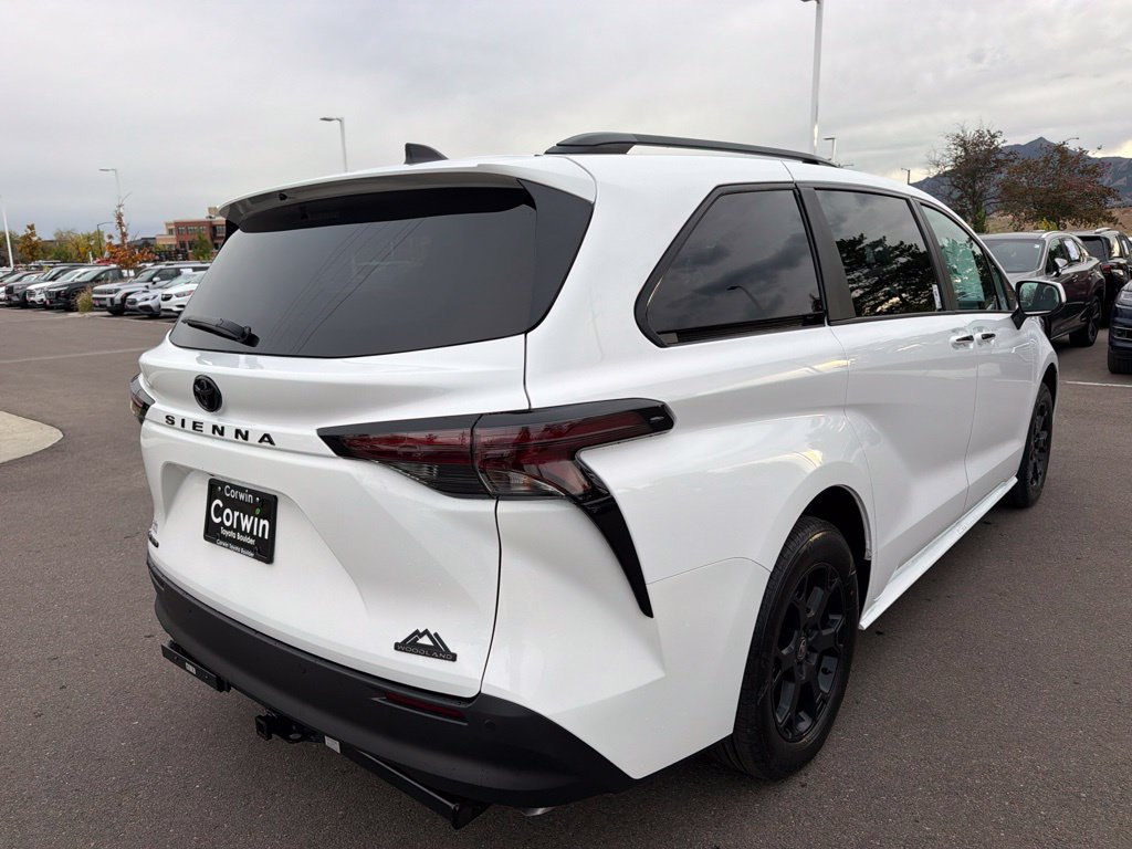 New 2026 Toyota Sienna XLE Woodland Edition AWD/4WD image 8