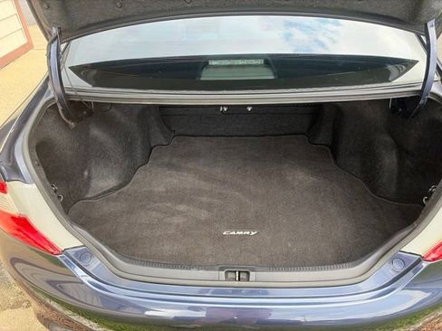 Used 2014 Toyota Camry LE FWD image 16
