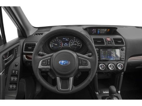 Used 2018 Subaru Forester 2.5i Touring w/ Popular Package #2 AWD/4WD image 10