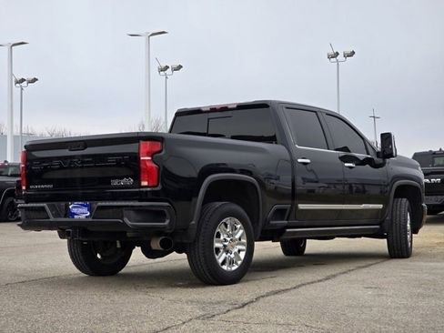 Used 2024 Chevrolet Silverado 3500 High Country image 30