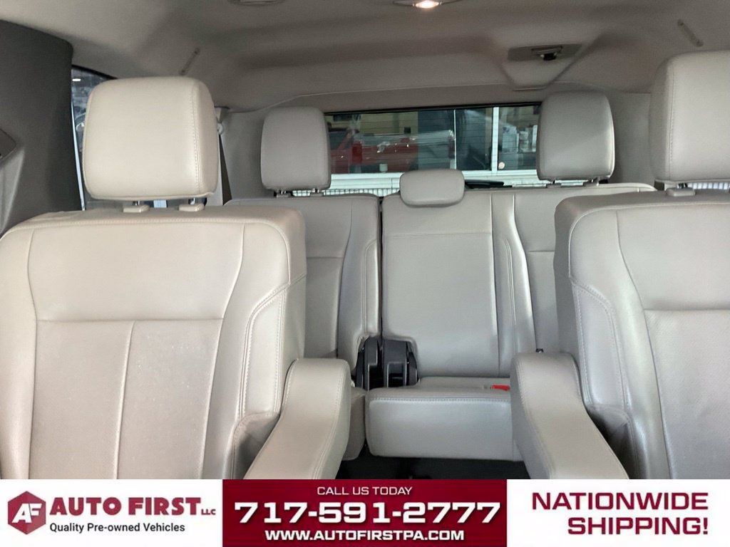Used 2020 Ford Expedition Max XLT w/ Equipment Group 202A AWD/4WD image 27