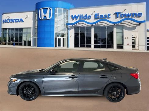 Certified 2024 Honda Civic Sport image 5