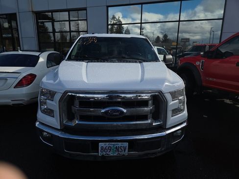 Used 2016 Ford F150 XLT w/ Trailer Tow Package image 7