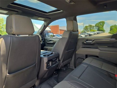 Used 2024 Chevrolet Silverado 1500 ZR2 w/ Technology Package AWD/4WD image 41