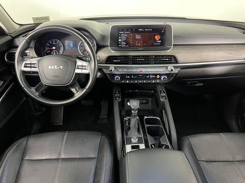 Used 2022 Kia Telluride EX w/ Towing Package image 14