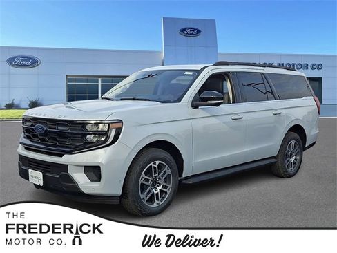 New 2025 Ford Expedition Max Active image 1