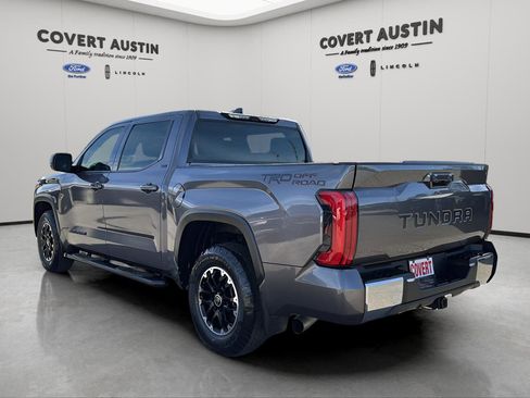 Used 2022 Toyota Tundra SR5 image 3