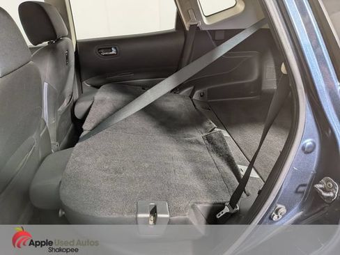 Used 2014 Nissan Rogue S w/ Convenience Package AWD/4WD image 31