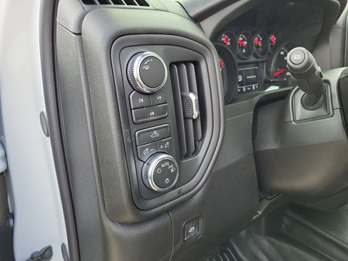 New 2026 GMC Sierra 2500 Pro image 17