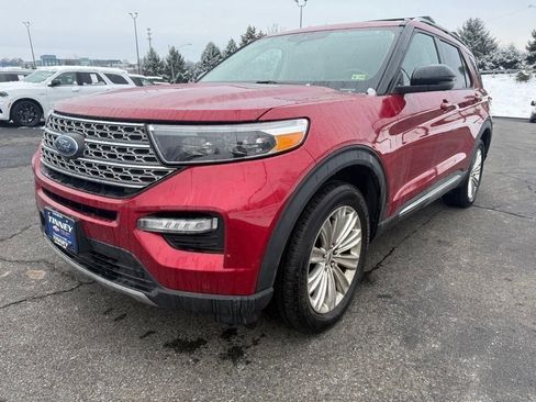 Used 2021 Ford Explorer Limited w/ Equipment Group 301A image 3