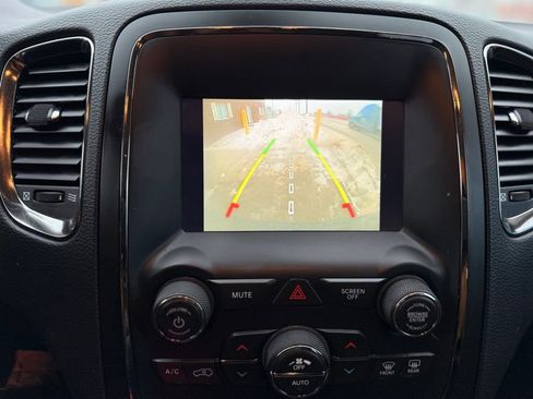 Used 2018 Dodge Durango GT image 35