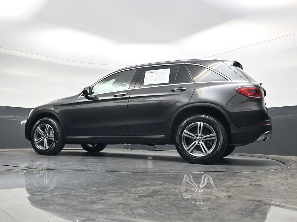 Used 2022 Mercedes-Benz GLC 300 4MATIC w/ Driver Assistance Package image 44