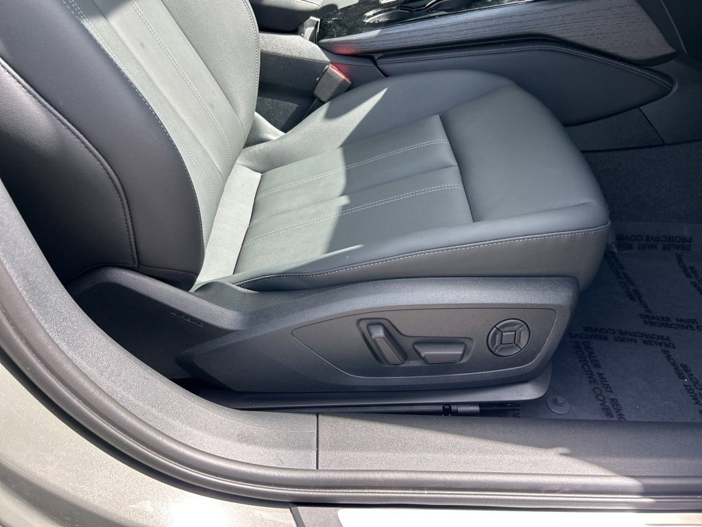 Used 2025 Audi A5 Premium Plus w/ Premium Plus AWD/4WD image 41