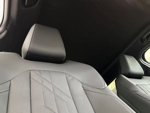 Used 2026 BMW X3 xDrive30 w/ Convenience Package image 17