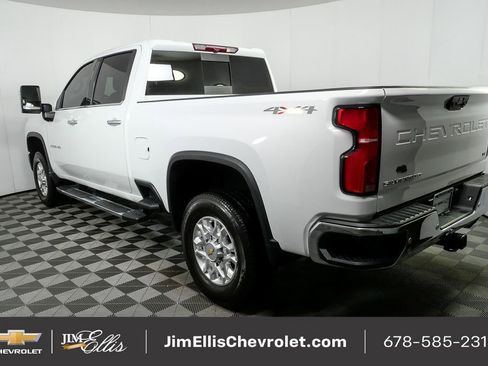 Certified 2024 Chevrolet Silverado 2500 LTZ w/ LTZ Convenience Package image 3