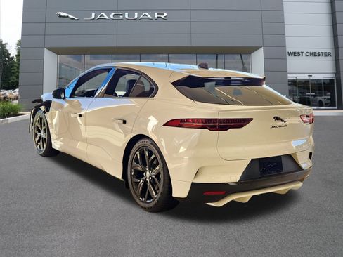 New 2024 Jaguar I-PACE R-Dynamic HSE image 4