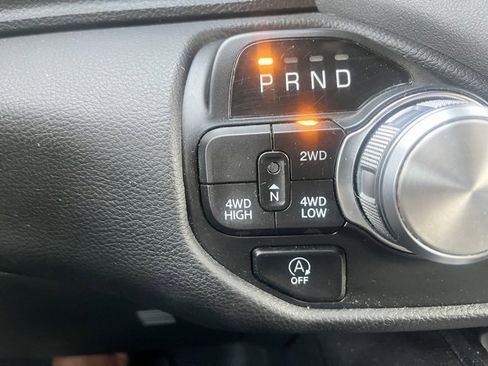 Used 2024 RAM 1500 Laramie image 36