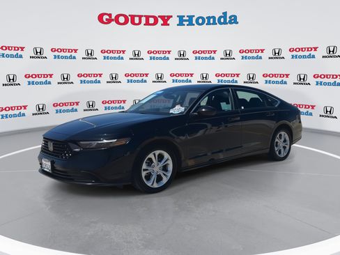 Certified 2023 Honda Accord LX image 4